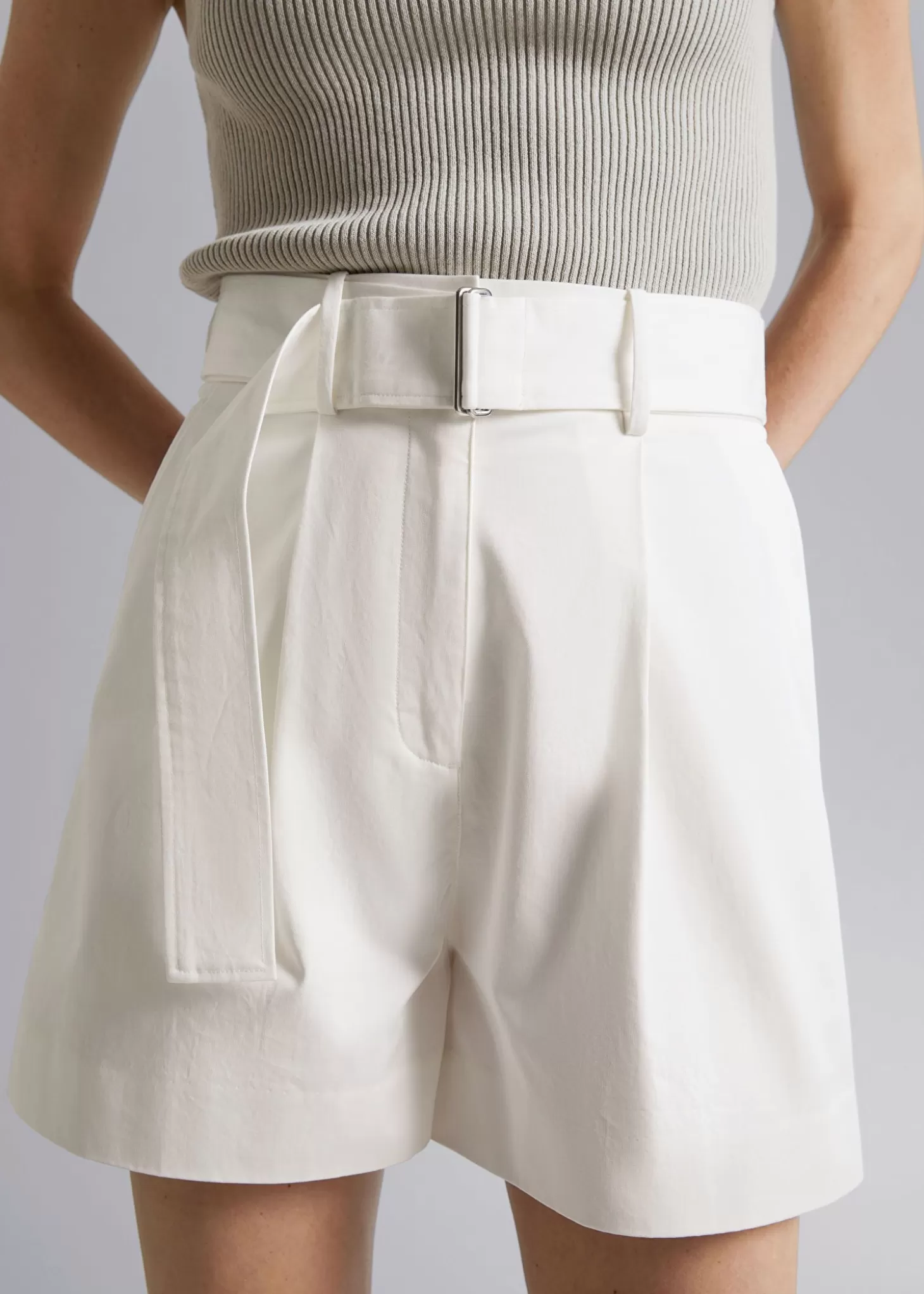 Flash Sale & Other Stories Chino-Shorts I Bomuld Med Baelte Hvid